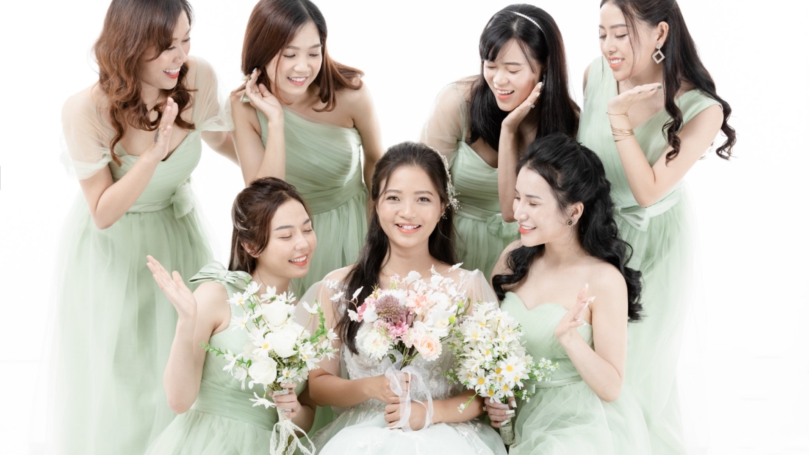 Chụp Ảnh Với Bạn Thân